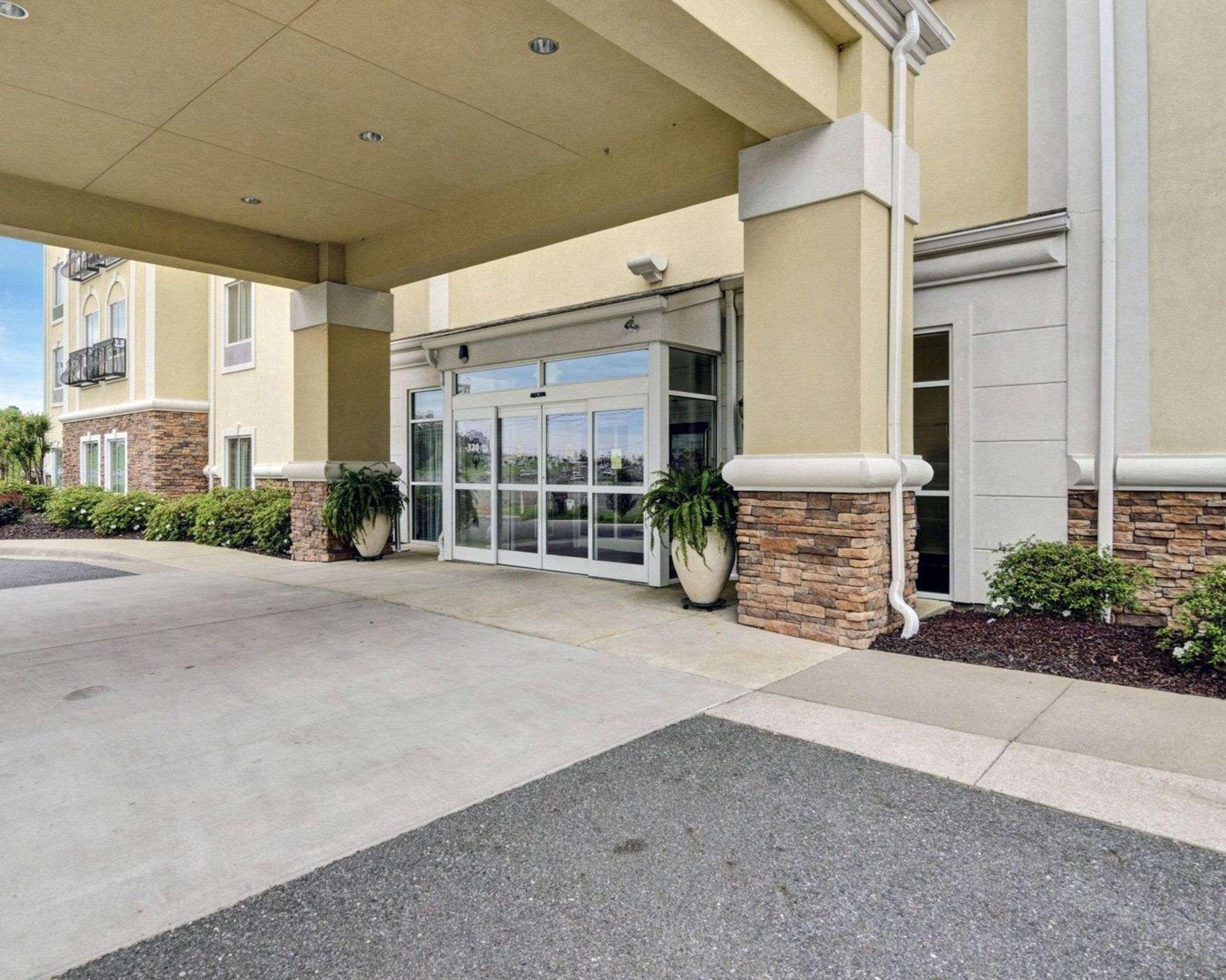Comfort Suites Near Hot Springs Park Exterior foto